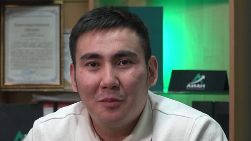 Кадр из видео: Повреждённые при перевозке двери: ремонт за счёт перевозчика